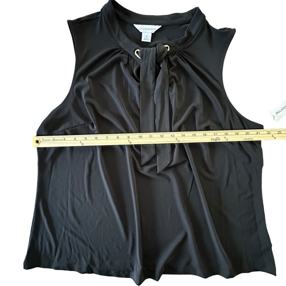 NWT Liz Claiborne Plus Womens Split Tie Neck Sleeveless Blouse 1X 16-18 - Picture 10 of 11